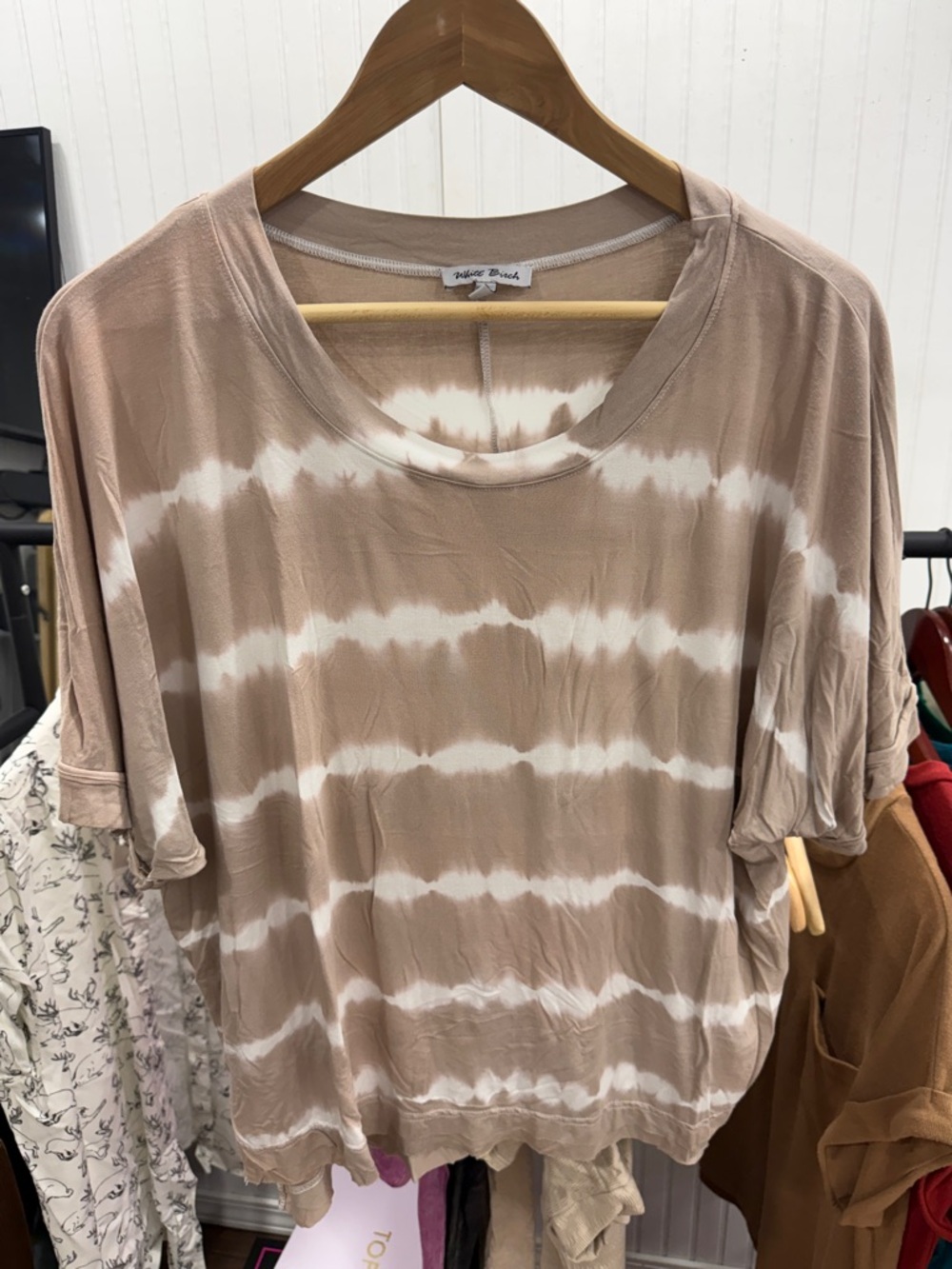 white birch Taupe and White Tie-Dye Short Sleeve Top